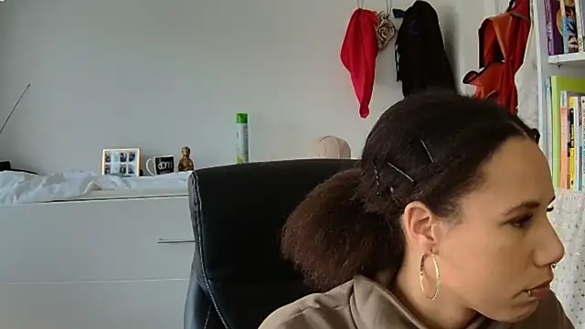 AaliyahHarris online show from March 20, 12:53 pm