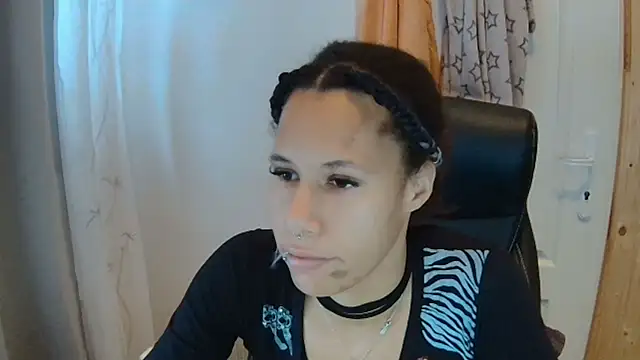 AaliyahHarris online show from November 6, 12:39 pm