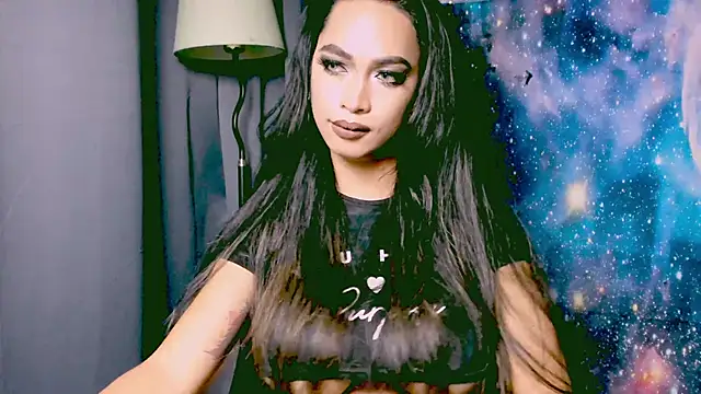 Snapshot of XXsexylongcockXX chatting on January 6, 8:18 pm XXsexylongcockXX online show from January 6, 8:18 pm