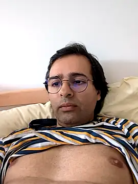 Azad64 online show from June 5, 8:31 am
