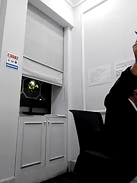 Mansex73 online show from September 28, 7:14 am