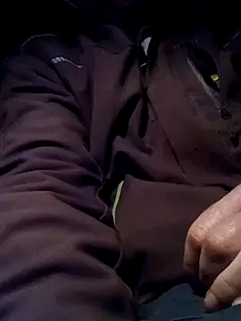 Snapshot of Rolandxxxr chatting on December 2, 5:48 pm Rolandxxxr online show from December 2, 5:48 pm