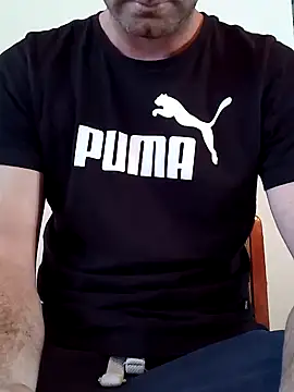 Snapshot of Rolandxxxr chatting on December 22, 11:54 am Rolandxxxr online show from December 22, 11:54 am