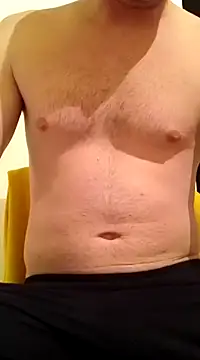 Snapshot of Rolandxxxr chatting on February 23, 9:48 pm Rolandxxxr online show from February 23, 9:48 pm