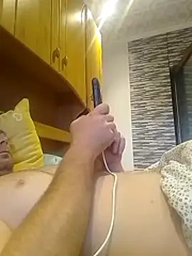 Rolandxxxr online show from November 3, 1:23 pm