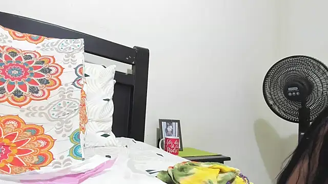 Snapshot of mara2020_69 chatting on January 24, 4:49 pm mara2020 69 online show from January 24, 4:49 pm