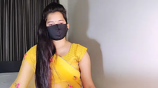 Snapshot of YourLovelyQueen chatting on February 12, 5:26 pm YourLovelyQueen online show from February 12, 5:26 pm