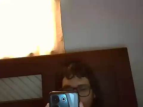 Snapshot of jheisonct chatting on October 28, 2:09 pm jheisonct online show from October 28, 2:09 pm