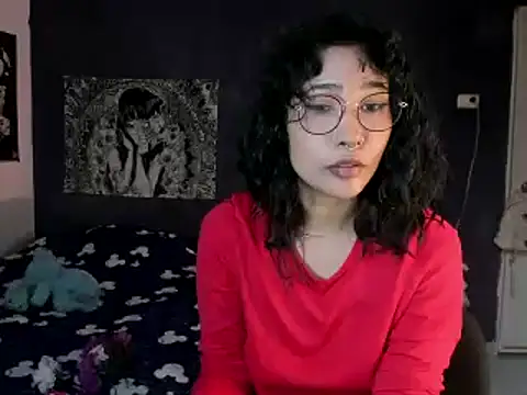 Mary Rosse1 online show from December 28, 2:10 pm