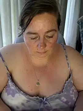 Iceprincess2bad4u online show from February 22, 7:23 am