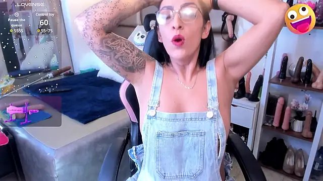 janette rider online show from March 11, 3:05 am