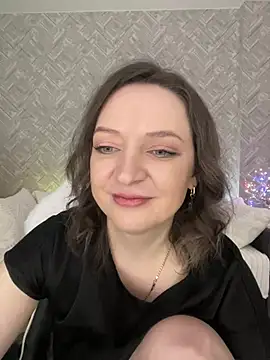 EvaBarsa  online show from December 13, 6:10 am