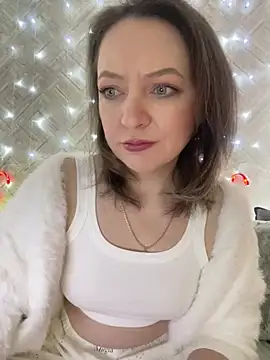 EvaBarsa  online show from December 19, 3:40 am