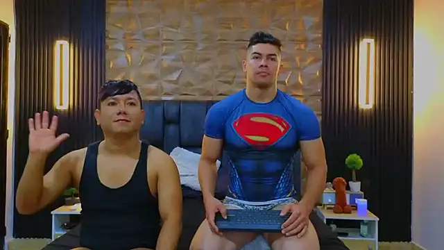 FelipeAndMarcello3 online show from February 17, 2:37 pm