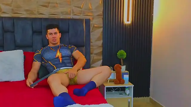 FelipeAndMarcello3 online show from March 11, 7:25 pm