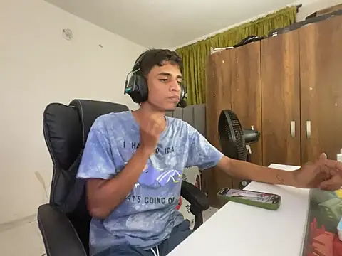 Max TheHorseDick online show from January 25, 3:40 am