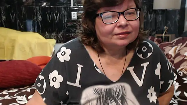 SweetMommaX online show from March 14, 7:19 pm