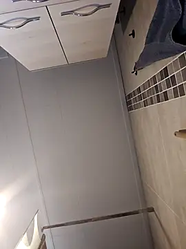 outdoors70 online show from December 29, 11:29 am