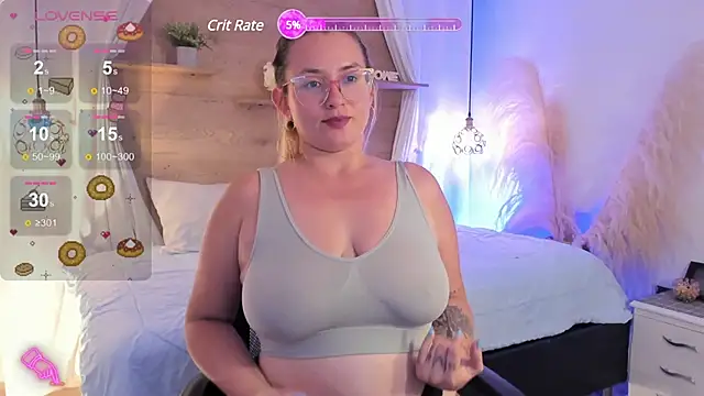 Snapshot of halaaa_1 chatting on February 27, 10:31 pm halaaa 1 online show from February 27, 10:31 pm