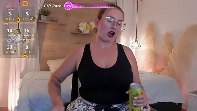 Snapshot of halaaa_1 chatting on September 24, 7:06 pm halaaa 1 online show from September 24, 7:06 pm