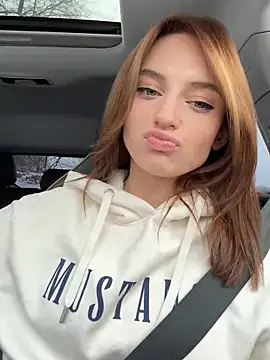 -AngelAri- online show from February 16, 9:15 am