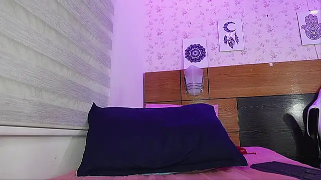 mssburbuja online show from March 6, 6:19 am