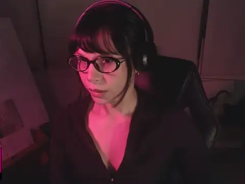 alien  show online show from March 30, 6:03 am