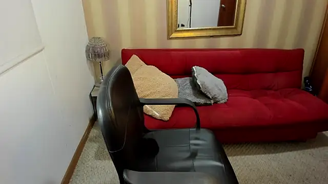 NicolettColin online show from March 25, 5:52 pm