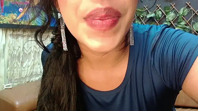 uma patna000 online show from March 22, 4:24 am