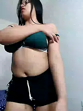 charlotte moineau online show from January 17, 1:57 am