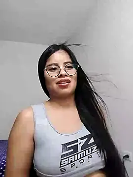 charlotte moineau online show from January 21, 2:22 am