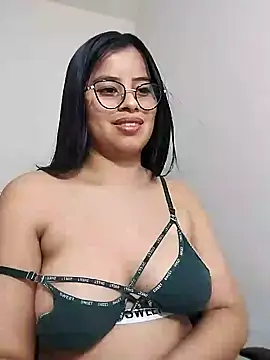 charlotte moineau online show from February 7, 2:08 am