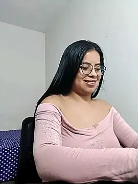 charlotte moineau online show from February 22, 2:39 am