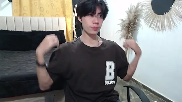 Elio-cam online show from February 3, 2:10 am