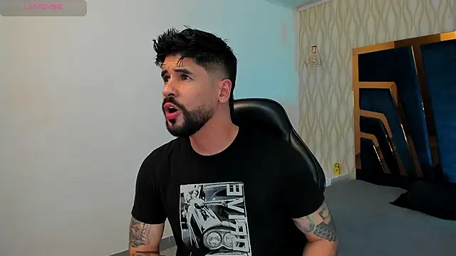 Petesevans online show from November 19, 11:16 pm