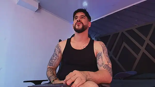 Petesevans online show from April 11, 11:31 pm