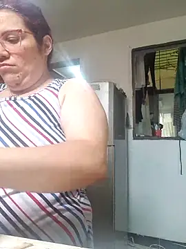 karlythothxh online show from March 18, 5:21 pm