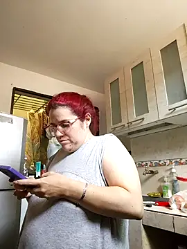 karlythothxh online show from March 9, 5:28 pm