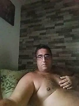 Snapshot of ADRIAN_ADI40 chatting on June 14, 3:19 am ADRIAN ADI40 online show from June 14, 3:19 am