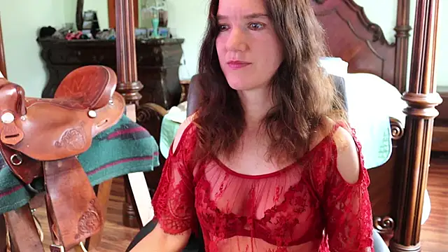 thornburyrose online show from April 4, 5:43 pm