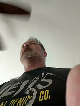 Bronco9602 online show from October 18, 6:52 pm