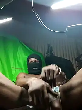 Maculine Stayr online show from December 2, 7:27 pm