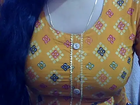 Your wild Dia online show from February 2, 6:34 am