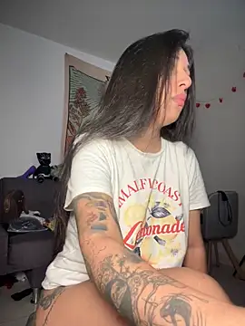 kiaraglam2 online show from November 21, 1:32 pm