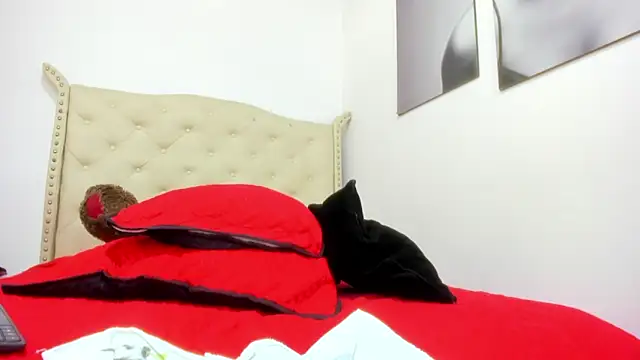 izzy cum online show from January 11, 7:27 pm