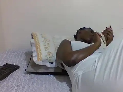 sweetelle09 online show from March 1, 6:32 pm