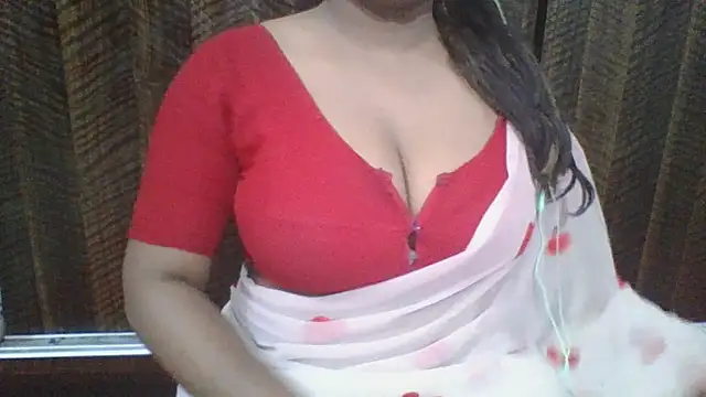 Snapshot of Mahi_love21 chatting on February 18, 3:31 am Mahi love21 online show from February 18, 3:31 am