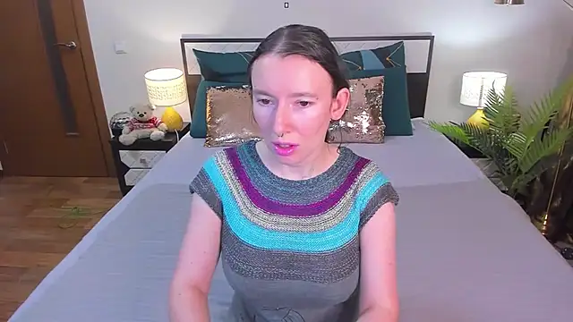 Snapshot of CatherineWalls chatting on February 23, 2:31 am CatherineWalls online show from February 23, 2:31 am