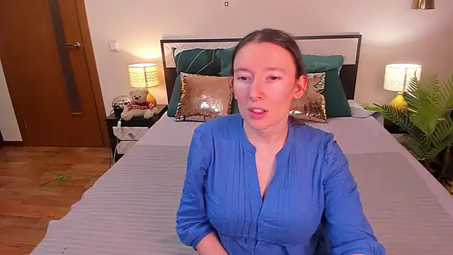 Snapshot of CatherineWalls chatting on March 2, 4:14 am CatherineWalls online show from March 2, 4:14 am