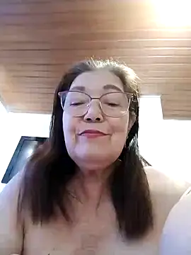 Vicky Rosse online show from January 21, 6:45 pm